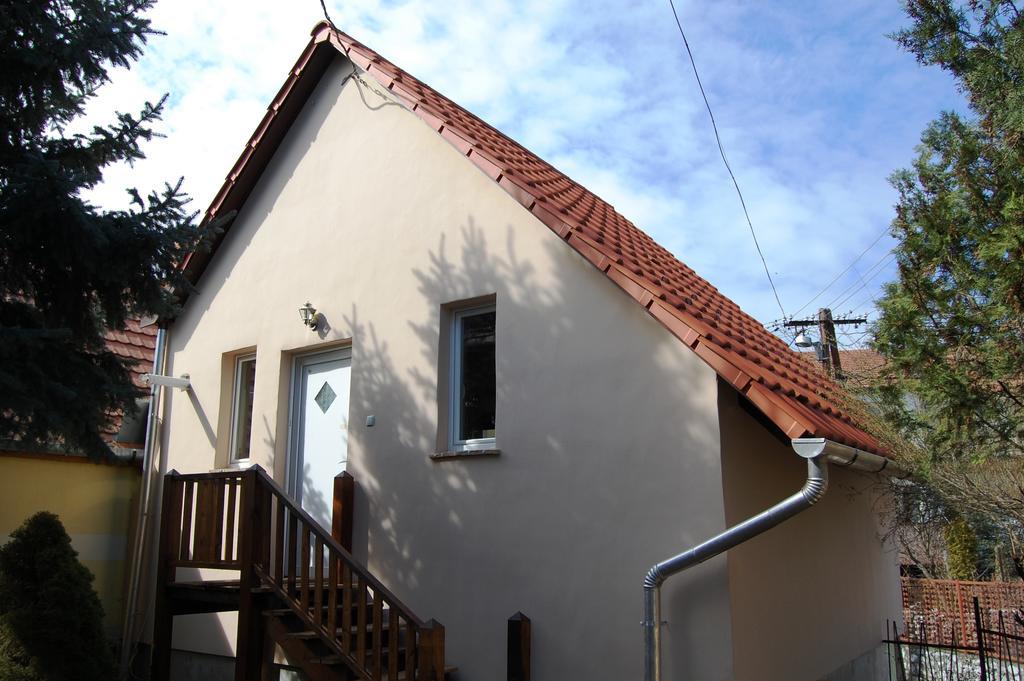 Maya Guesthouse Eger Kültér fotó