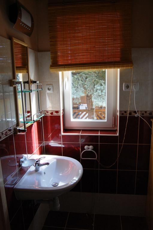Maya Guesthouse Eger Kültér fotó