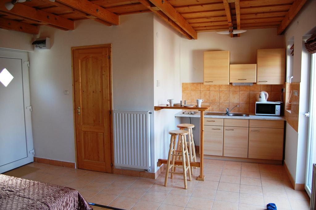Maya Guesthouse Eger Kültér fotó